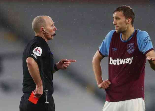 Man Utd theo đuổi `Fellaini mới`