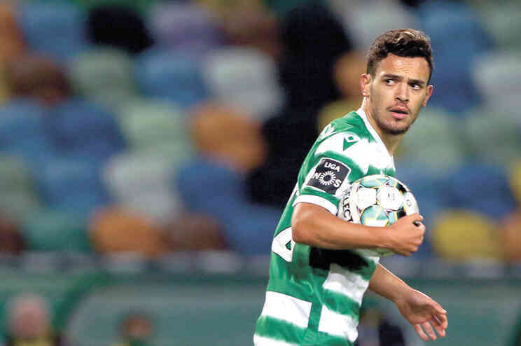 Liverpool cạnh tranh với Manchester United cho mục tiêu mới